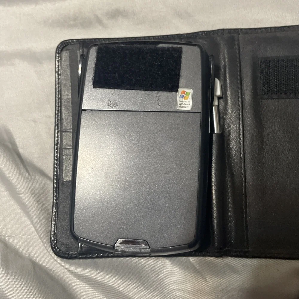 HP iPAQ Windows Mobile PDA Untested With Case